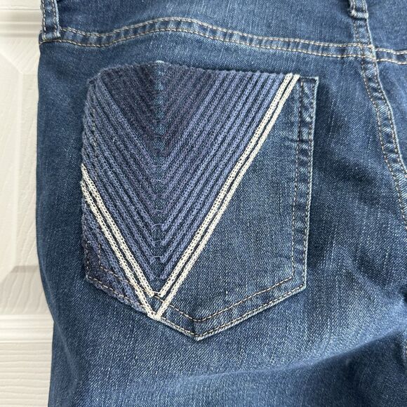Vintage America Jeans Womens Size 10/30 Blue Medium Wash Denim Boot Cut Mid Rise - Picture 5 of 14